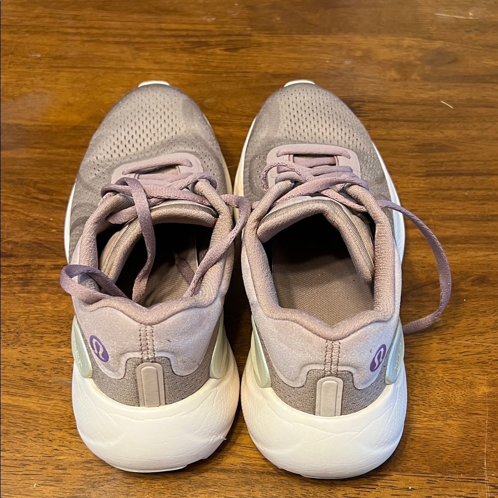 Lululemon Twilight Rose Beyondfeel Shoes View 2
